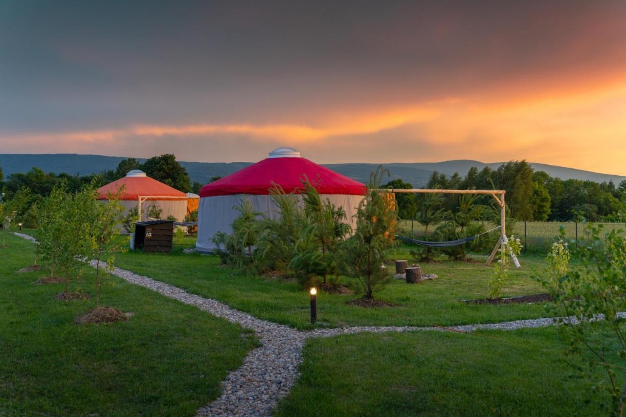 Izera Glamping Adults - Luksusowe Jurty&Spa Gajowka  Luaran gambar